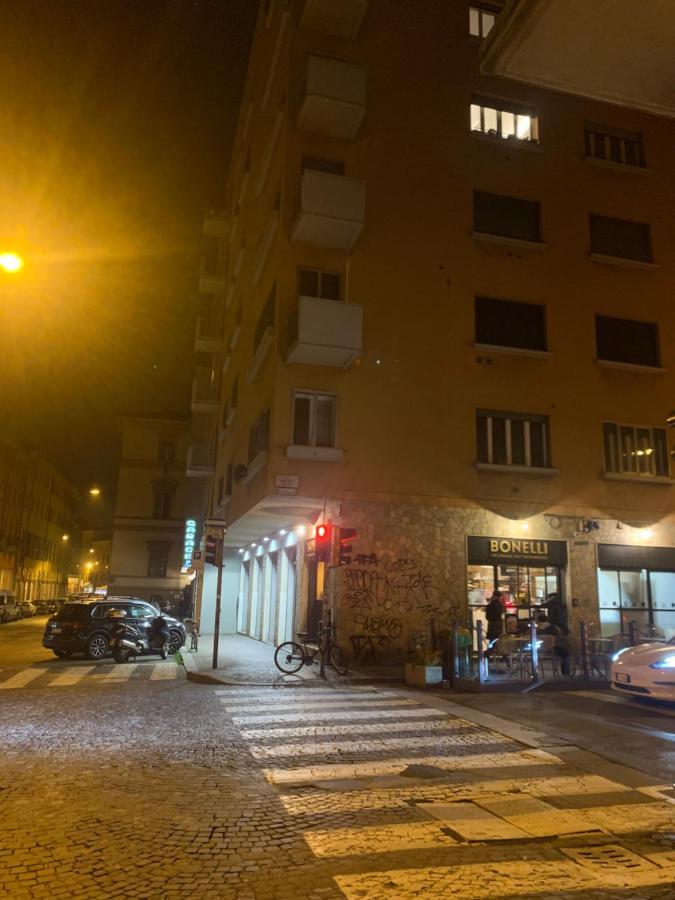 Bolo Guesthouse Bolonia Exterior foto